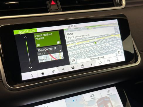 Used 2020 Land Rover Range Rover Evoque SE AWD/4WD image 19