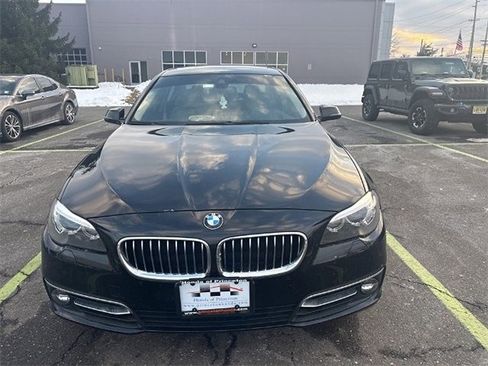 Used 2015 BMW 528i xDrive Sedan image 3