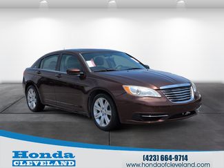 Used 2013 Chrysler 200 LX FWD video 1
