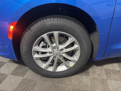 New 2026 Chrysler Pacifica Select AWD/4WD image 46