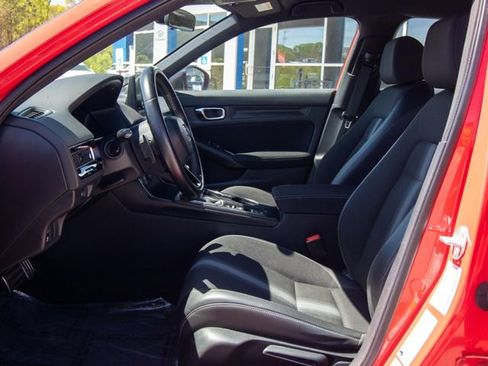 Used 2023 Honda Civic Sport image 6