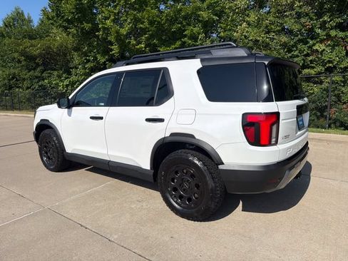 New 2026 Honda Passport TrailSport Elite image 3