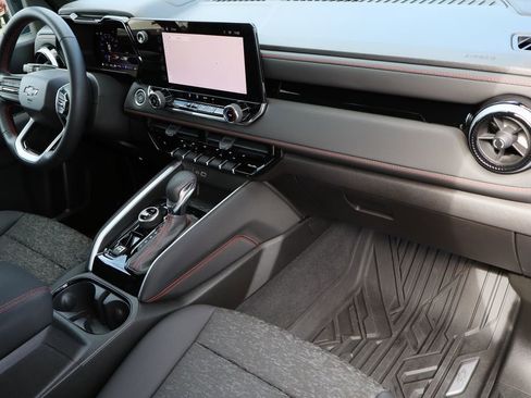 Certified 2024 Chevrolet Colorado Z71 w/ Advanced Trailering Package image 27