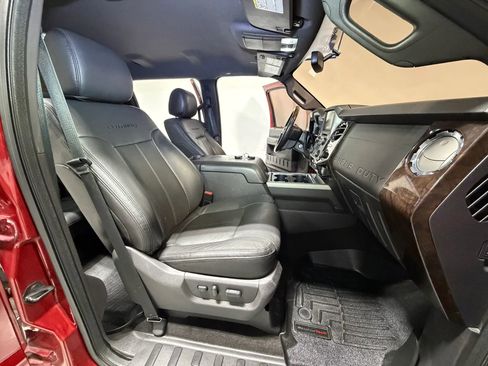 Used 2015 Ford F350 Platinum image 18