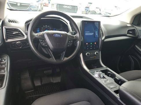 Used 2024 Ford Edge SE AWD/4WD image 10