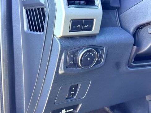 Used 2022 Ford F250 Lariat w/ Lariat Value Package AWD/4WD image 14