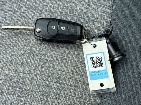 Used 2022 Ford Maverick XLT image 37