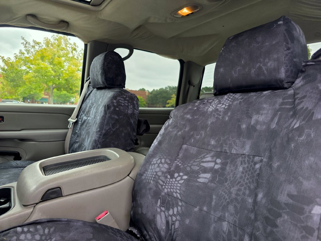 Used 2006 Chevrolet Silverado 2500 W/T w/ Skid Plate Package AWD/4WD image 12