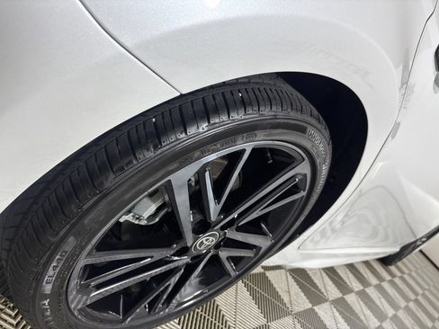 Used 2025 Toyota Camry XSE FWD image 35
