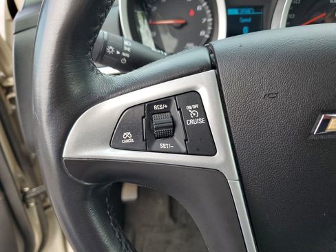 Used 2013 Chevrolet Equinox LT w/ Driver Convenience Package image 17