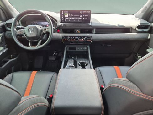 Certified 2026 Honda Passport TrailSport image 28