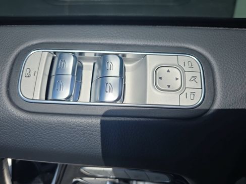 Used 2024 Mercedes-Benz G 550 image 26