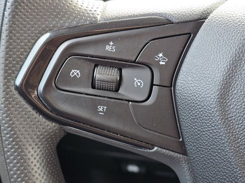 Used 2022 Chevrolet TrailBlazer LT w/ Convenience Package image 12