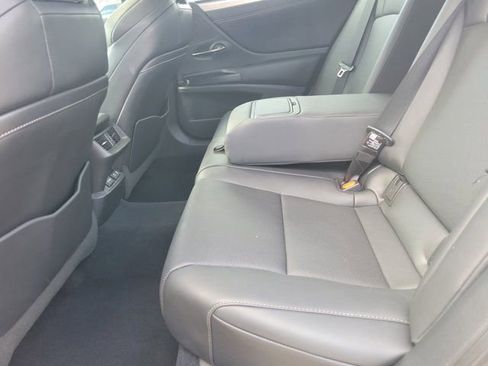 Used 2021 Lexus ES 350 F Sport w/ Accessory Package image 12