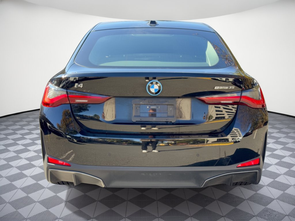 Used 2024 BMW i4 eDrive35 w/ Premium Package RWD image 11