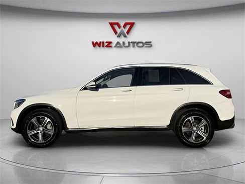 Used 2017 Mercedes-Benz GLC 300 4MATIC image 12