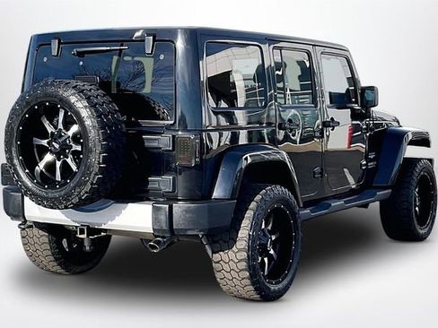 Used 2012 Jeep Wrangler Unlimited Sahara w/ Connectivity Group image 13