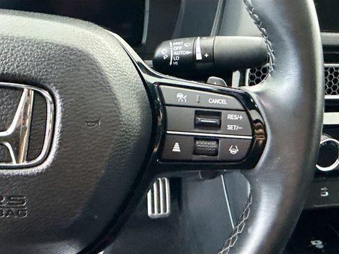 Certified 2025 Honda Civic Sport Touring image 12