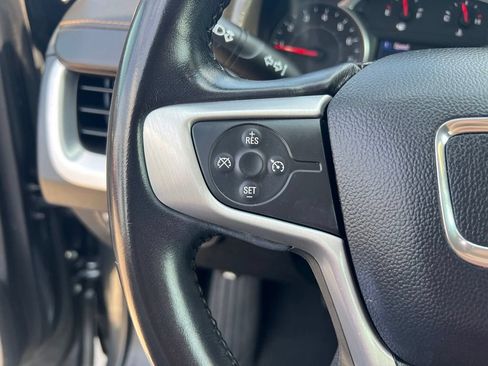 Used 2019 GMC Terrain SLE w/ Driver Convenience Package AWD/4WD image 39
