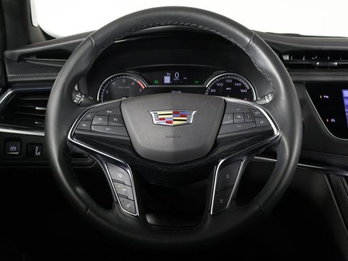 Used 2023 Cadillac XT5 Premium Luxury image 37