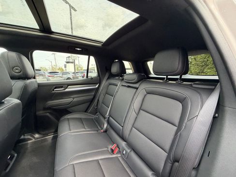 New 2026 GMC Terrain Elevation w/ Elevation Premium Package image 34