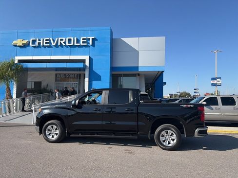 Used 2023 Chevrolet Silverado 1500 LT w/ Protection Package image 7