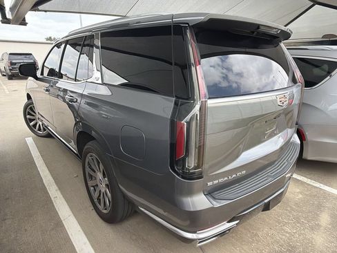 Used 2021 Cadillac Escalade Premium Luxury Platinum AWD/4WD image 4