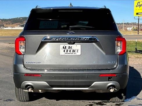 Used 2023 Ford Explorer Limited image 6