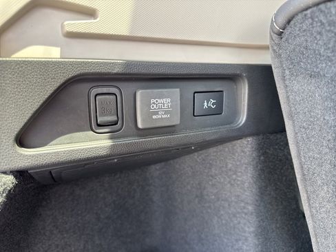 Used 2023 Acura MDX SH-AWD w/ Advance Package image 10