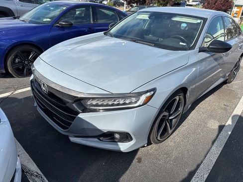 Used 2021 Honda Accord Sport Special Edition image 6