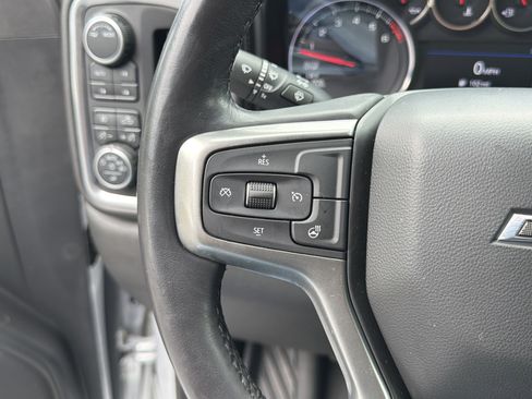 Used 2021 Chevrolet Silverado 1500 LT Trail Boss w/ Convenience Package II AWD/4WD image 24
