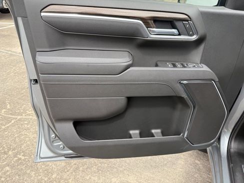 New 2026 Chevrolet Silverado 1500 LT image 24