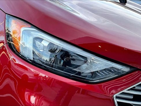 Used 2024 Ford Edge Titanium image 28