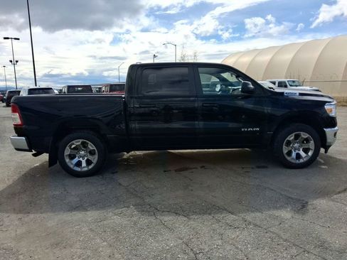Used 2022 RAM 1500 Big Horn AWD/4WD image 9