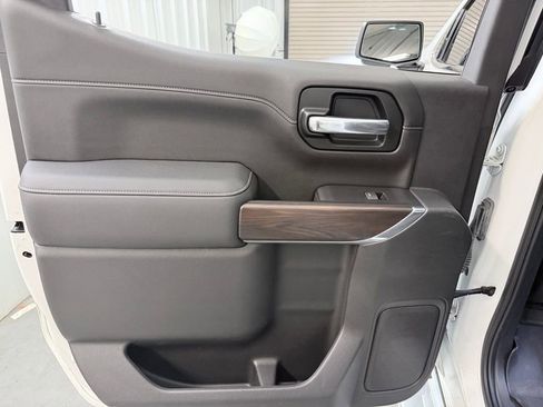 Used 2019 GMC Sierra 1500 SLT w/ SLT Premium Plus Package image 34