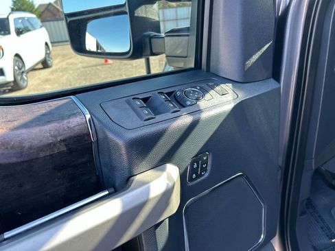 Used 2022 Ford F250 Lariat w/ Chrome Package AWD/4WD image 13