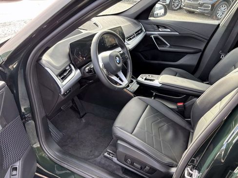 Used 2025 BMW X1 xDrive28i image 25