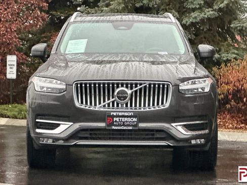 Used 2024 Volvo XC90 B6 Plus image 9