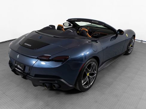 Certified 2025 Ferrari Roma Spider image 10