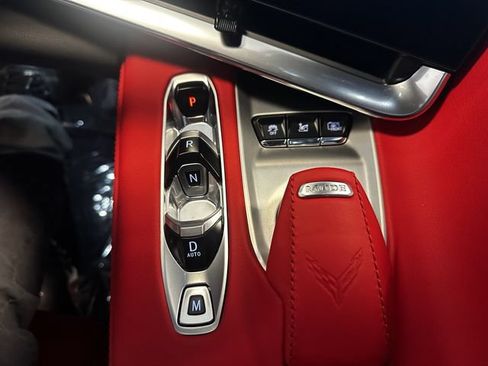 Used 2023 Chevrolet Corvette Stingray Preferred Cpe w/ Z51 Performance Package RWD image 19