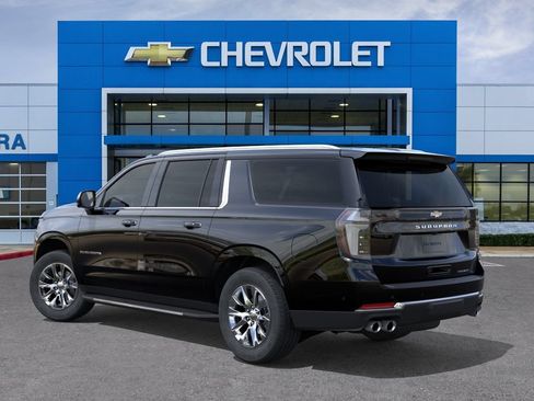 New 2026 Chevrolet Suburban Premier AWD/4WD image 3