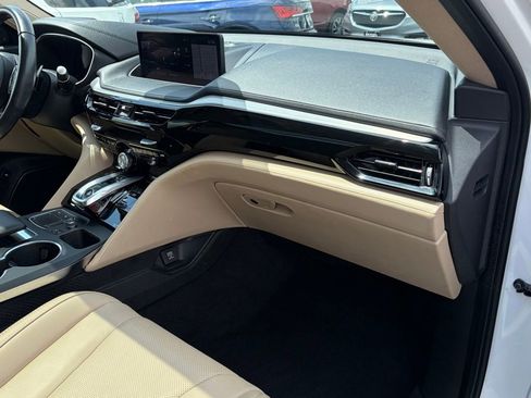 Used 2022 Acura MDX SH-AWD w/ Technology Package image 14