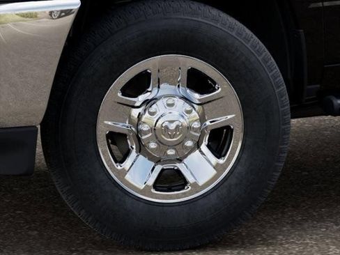 New 2026 RAM 2500 Tradesman AWD/4WD image 4