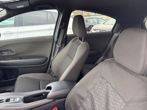 Used 2021 Honda HR-V Sport image 13