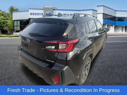 Used 2024 Subaru Crosstrek 2.5i Premium AWD/4WD image 6