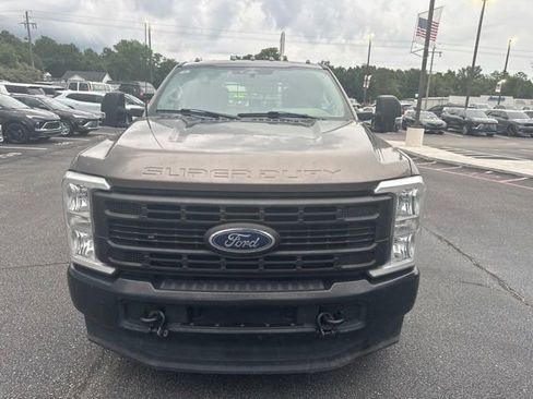 Used 2023 Ford F350 XL AWD/4WD image 2