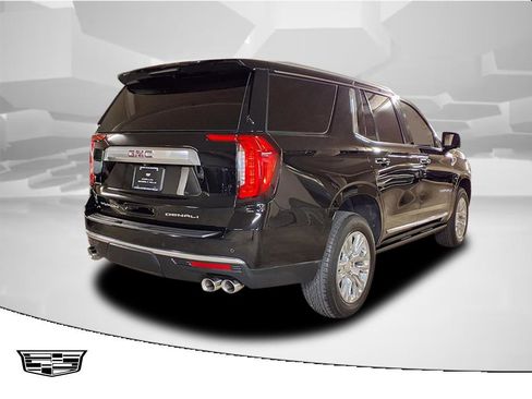Used 2022 GMC Yukon Denali image 2