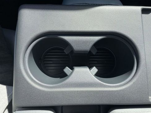 New 2026 Ford F250 XL w/ XL Chrome Package image 18