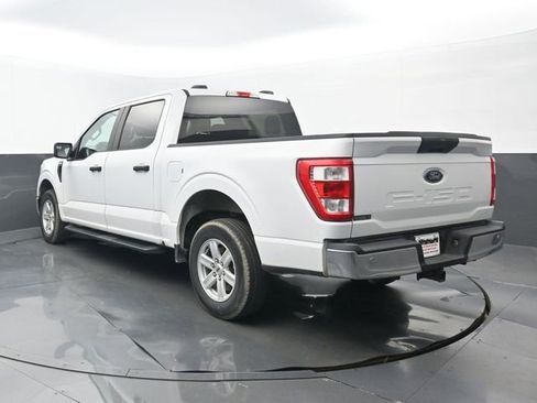 Used 2022 Ford F150 XL w/ Trailer Tow Package image 3