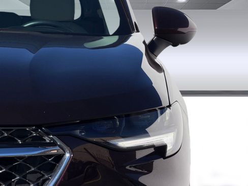 Used 2022 Buick Envision Avenir w/ Technology Package II image 9